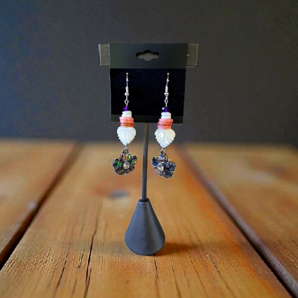 Chic Floral Dangle Earrings in Pink and Purple